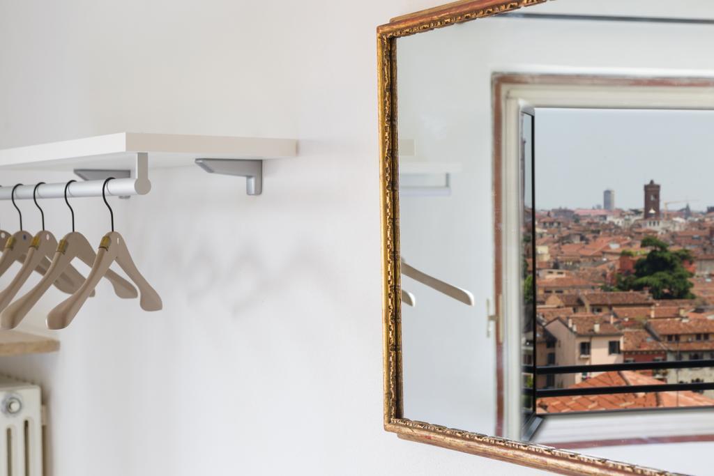 Casa Corvina Appartement Verona Buitenkant foto