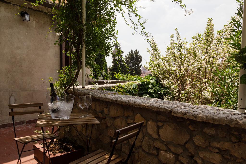 Casa Corvina Appartement Verona Buitenkant foto