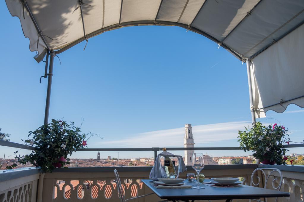 Casa Corvina Appartement Verona Buitenkant foto