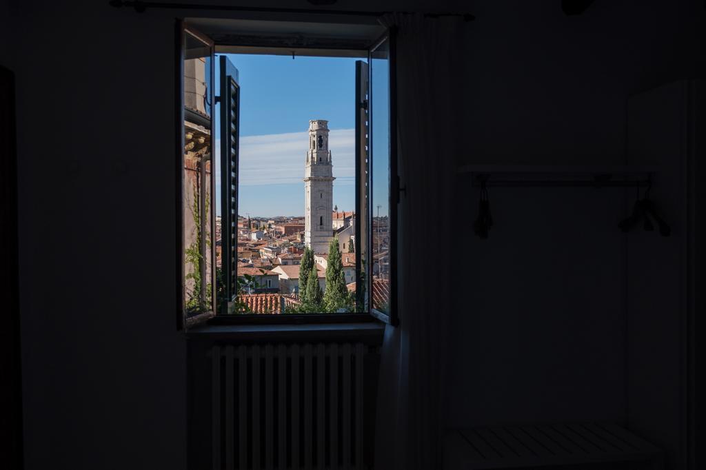 Casa Corvina Appartement Verona Buitenkant foto